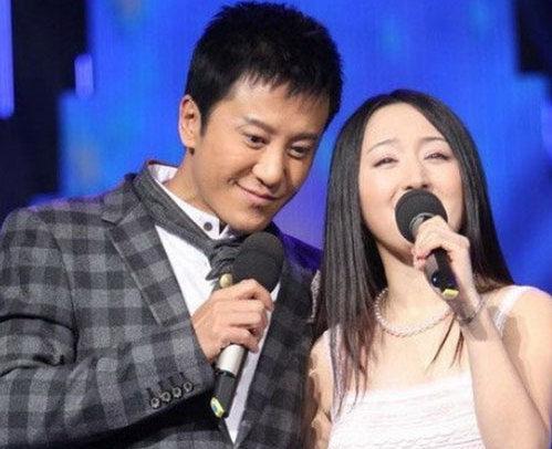 关于毛宁出什么事的探讨