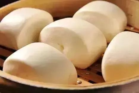 上海馒头怎么说？探寻魔都美食的独特魅力