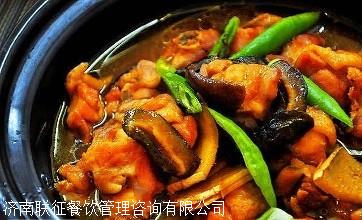 杨铭宇黄焖鸡剩菜回收再利用，环保与美食的完美结合
