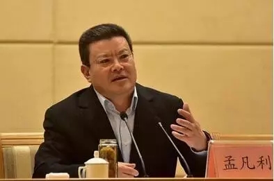 中学一级教师刘海泉出任乌兰察布代市长，教育背景的领导力新篇章
