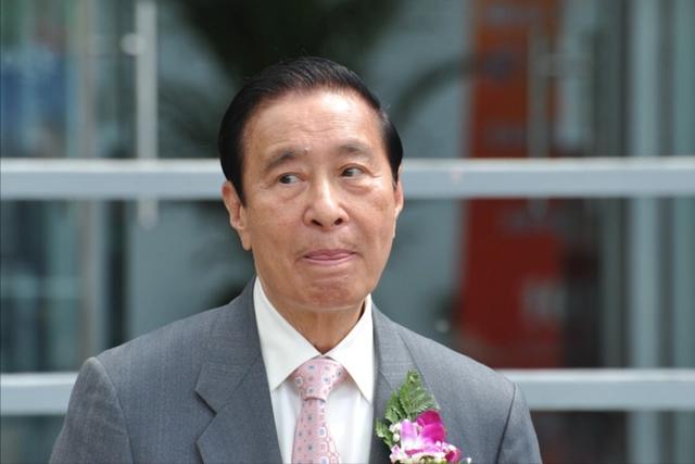 揭秘李兆基家产分配之谜