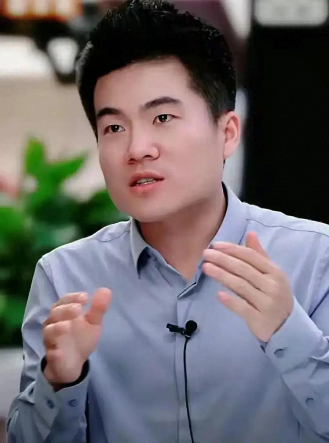 董宇峰个人资料，揭秘一位引人注目的个人风采