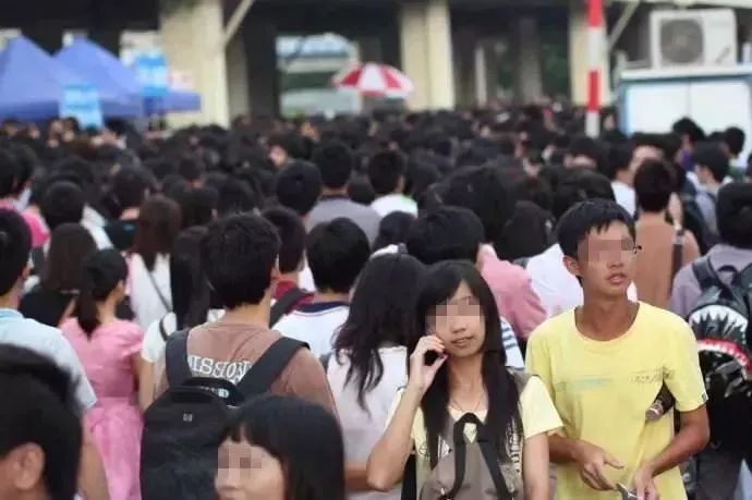 人人人人人景，探索人与景的无限可能