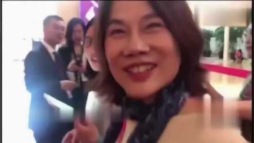 董明珠开会的气场视频，领袖风范与商业智慧