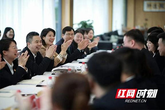益阳健身房价格表全解析，热门健身房收费大揭秘