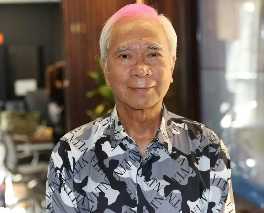 74岁TVB老戏骨向狱中女友求婚成功