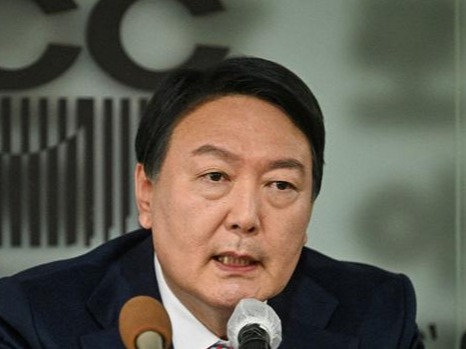 尹锡悦被罢免总统职务，事件解读与影响分析