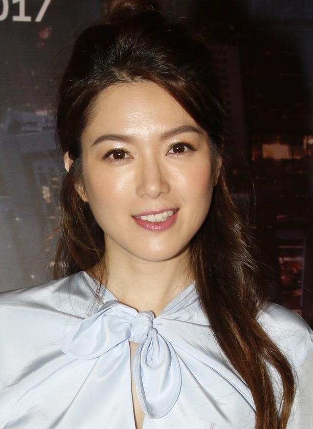 苟芸慧与某女演员神似度极高，深度解析她们的相似之处
