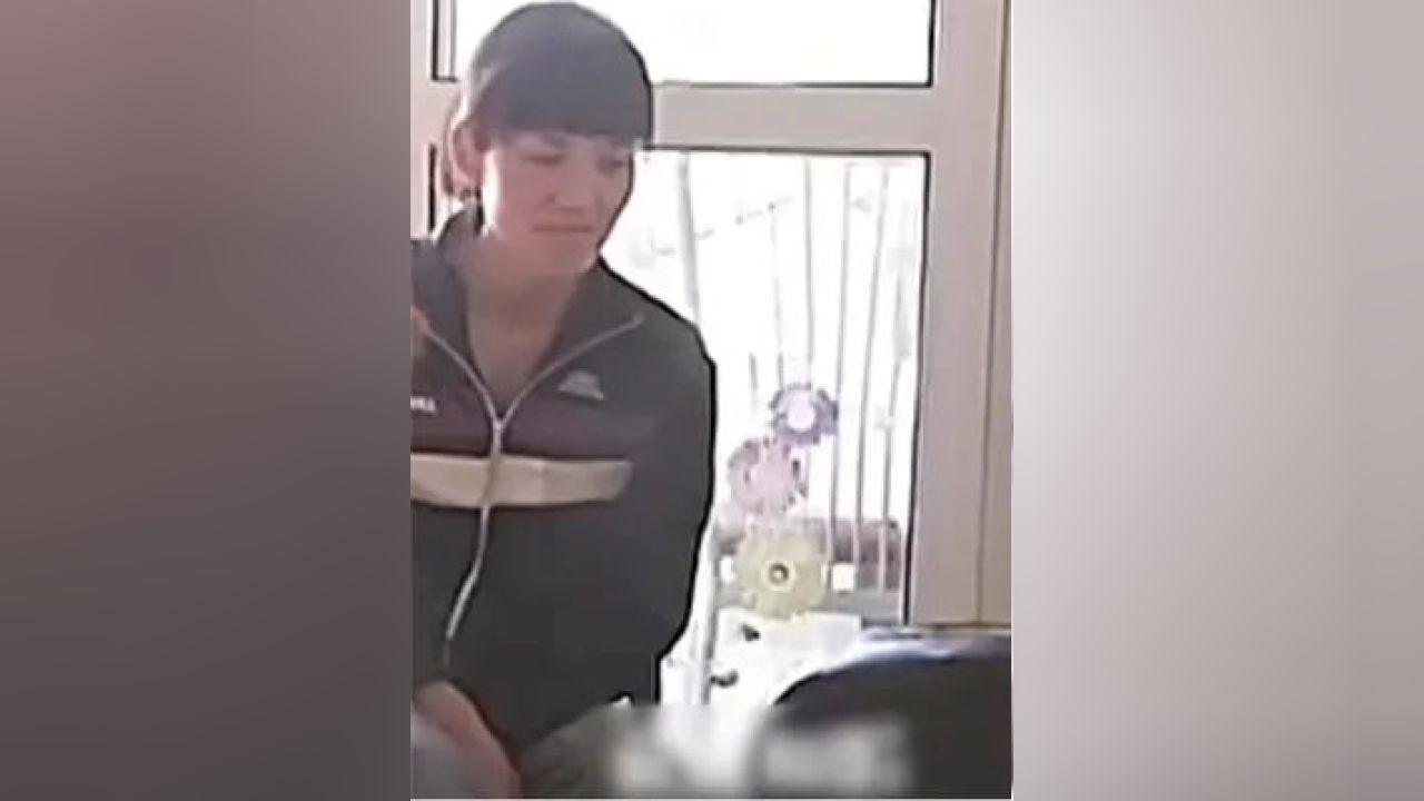 两岁幼童遭遇烧伤事件，婆婆对儿媳下跪，自责与愧疚交织