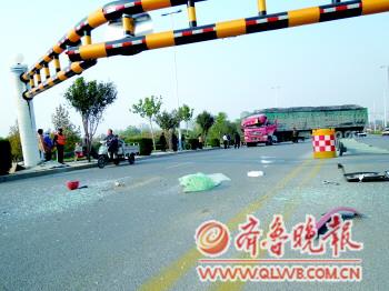 货车撞上黄河大桥限高杆，驾驶员身亡——事故深度解析