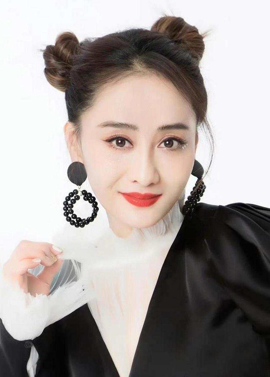 陈德容是谁？一探究竟