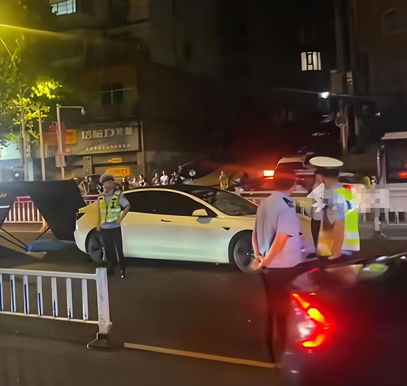 景德镇车祸遇难者家属曾遭死亡威胁，悲剧背后的阴影重重