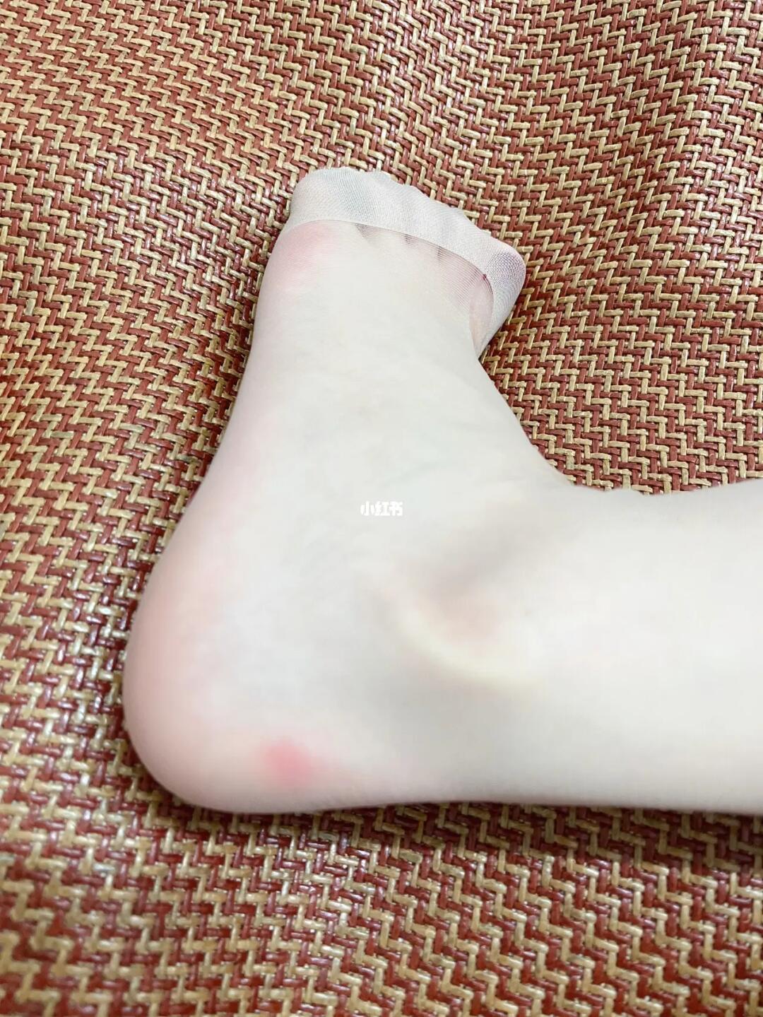 女孩子说鞋子磨脚该如何回答——贴心指南