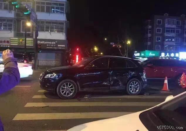 男子为求职故意撞毁豪车背后的故事