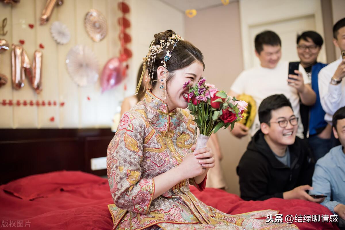 新郎给的红包，传统与现代婚礼中的美好寓意
