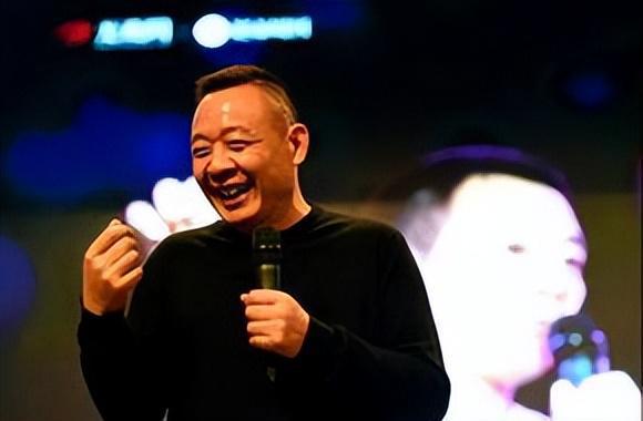 于东来身家揭秘，商业巨头的崛起之路