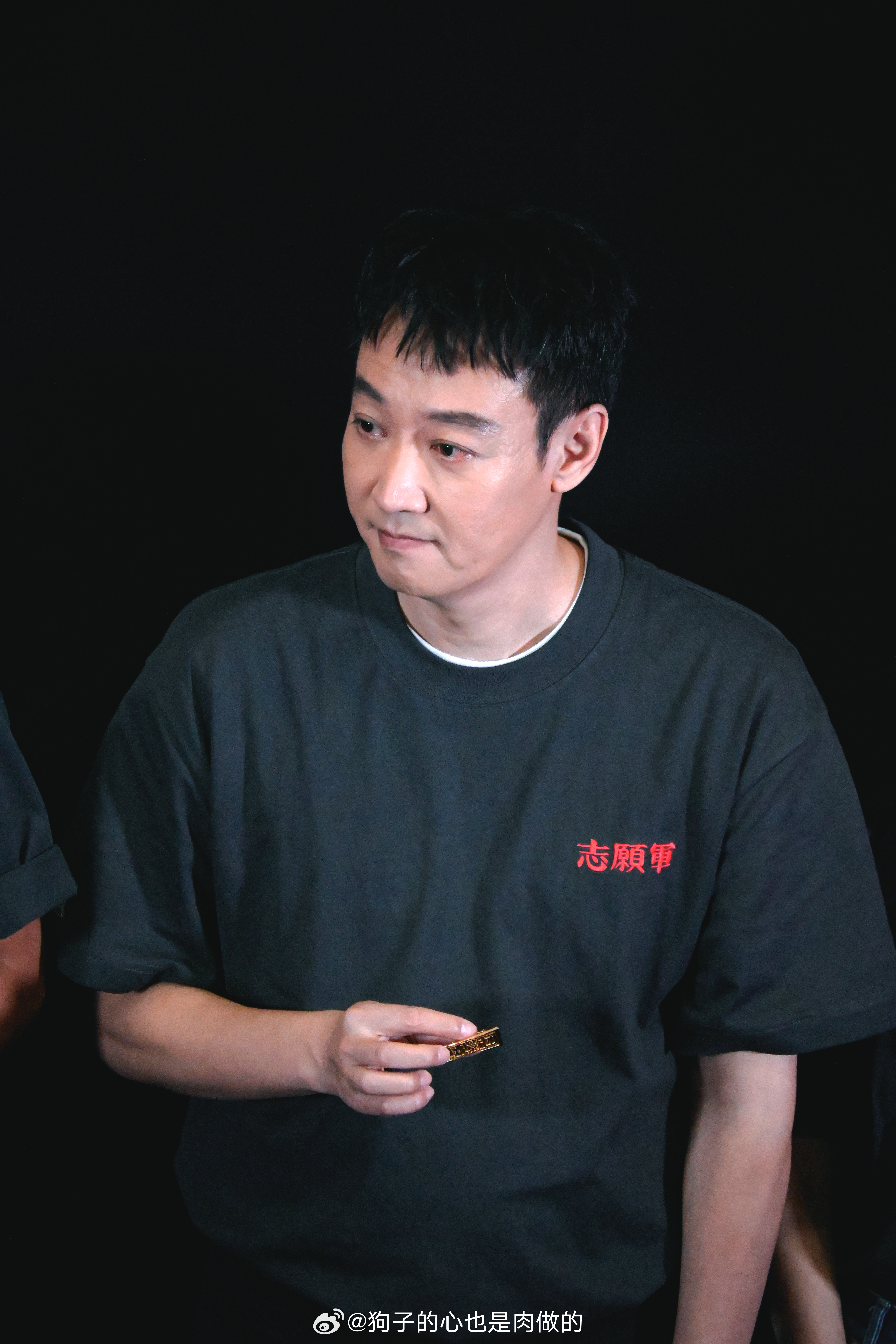 辛柏青，电影路演中的疲惫与坚韧