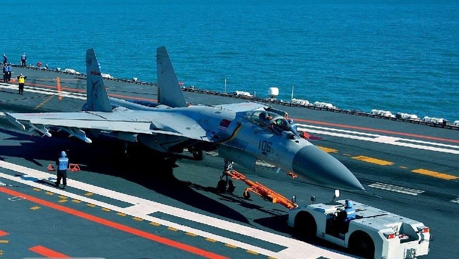 辽宁舰歼-15舰载机，中国海军的骄傲与力量